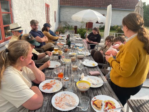 Hela familjen i Autsarve